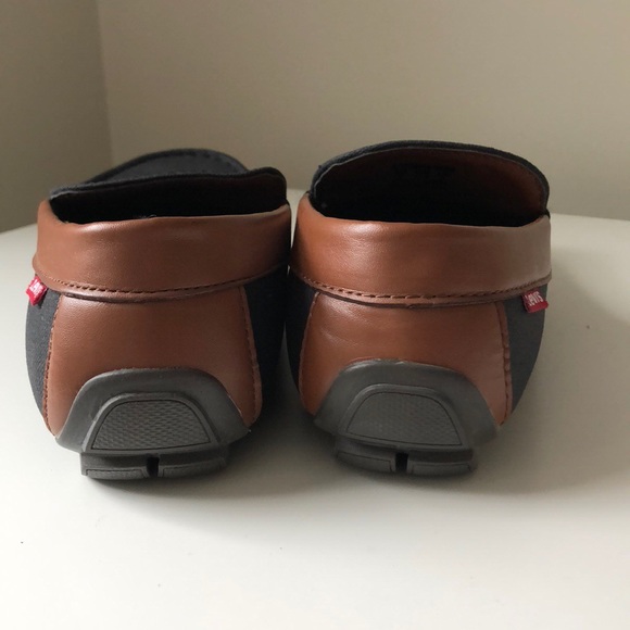 NEW Levi’s Comfort Navy Canvas Loafer Shoe - Picture 6 of 8